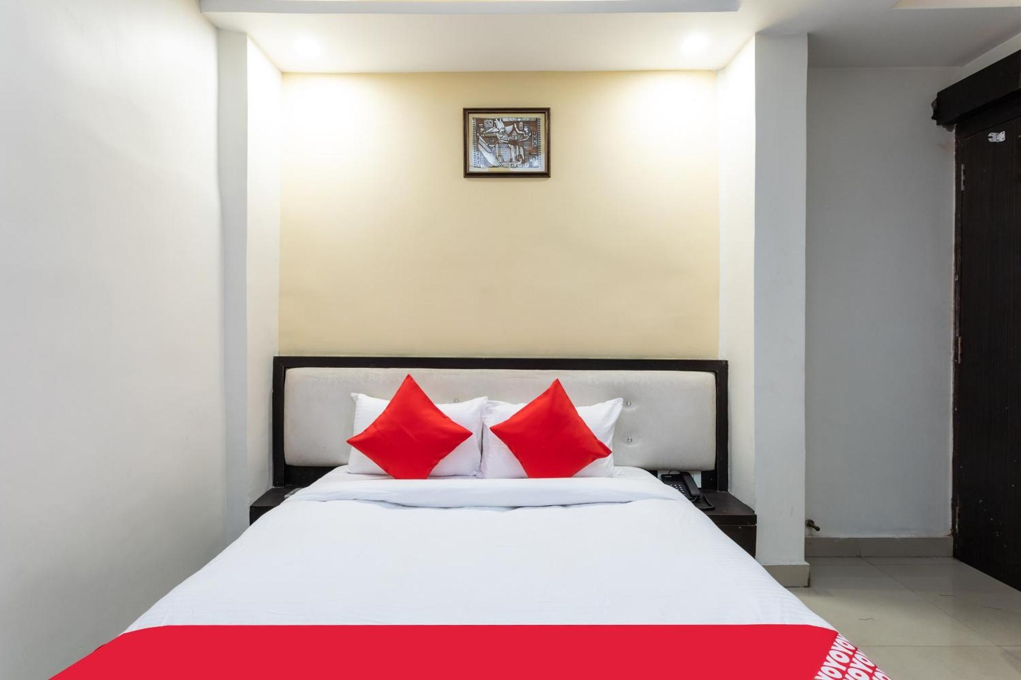 Spot On Hotel Trishla 보팔 외부 사진