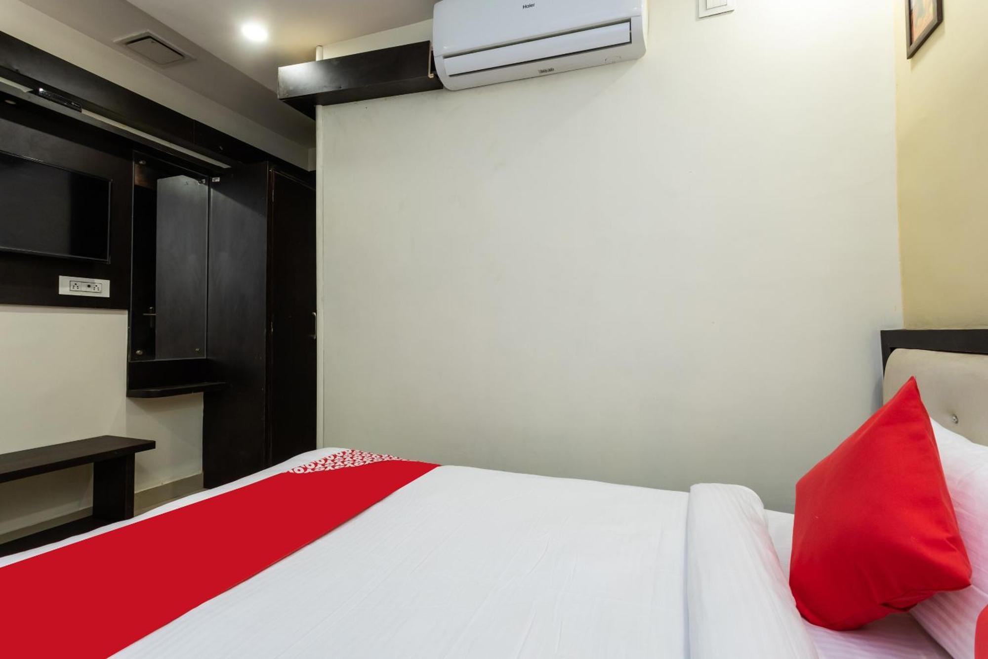 Spot On Hotel Trishla 보팔 외부 사진