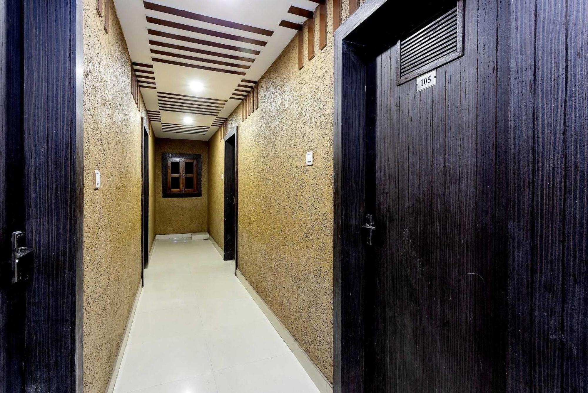 Spot On Hotel Trishla 보팔 외부 사진